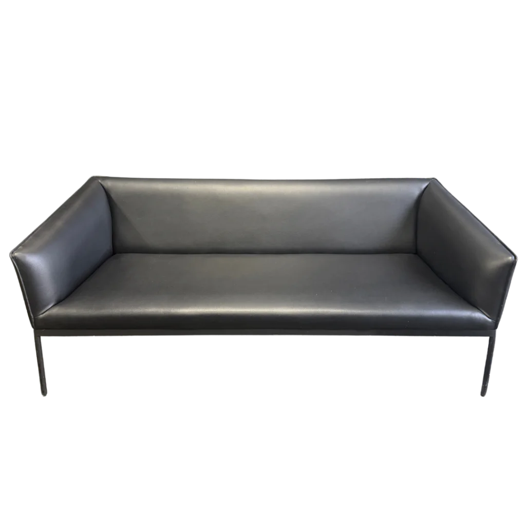 Base Three Seat Lounge