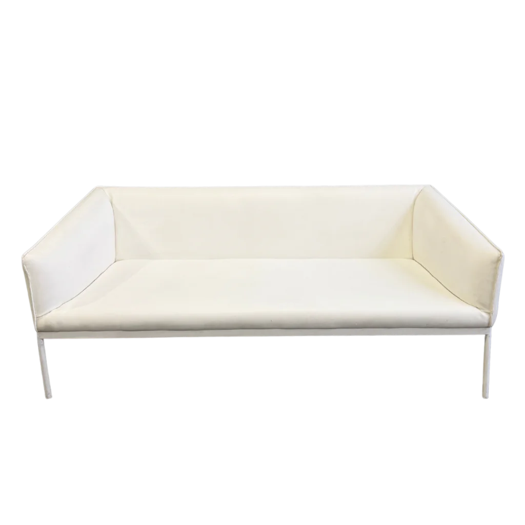 Base Three Seat Lounge